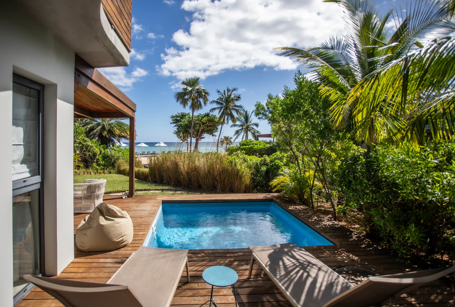 Villa en bord de mer avec piscine privée et jardin