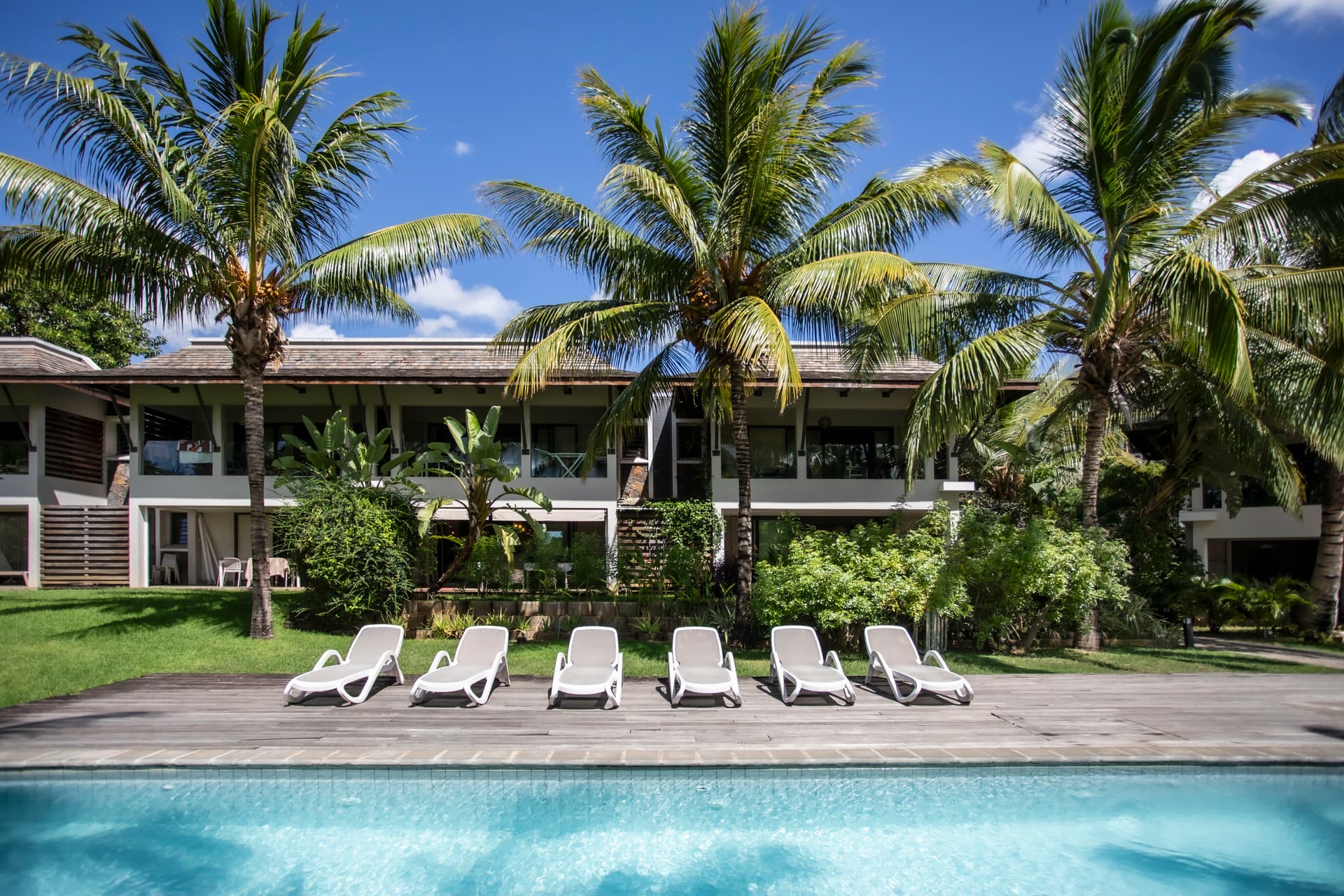 Magnifique appartement 3 chambres, jardin et piscine